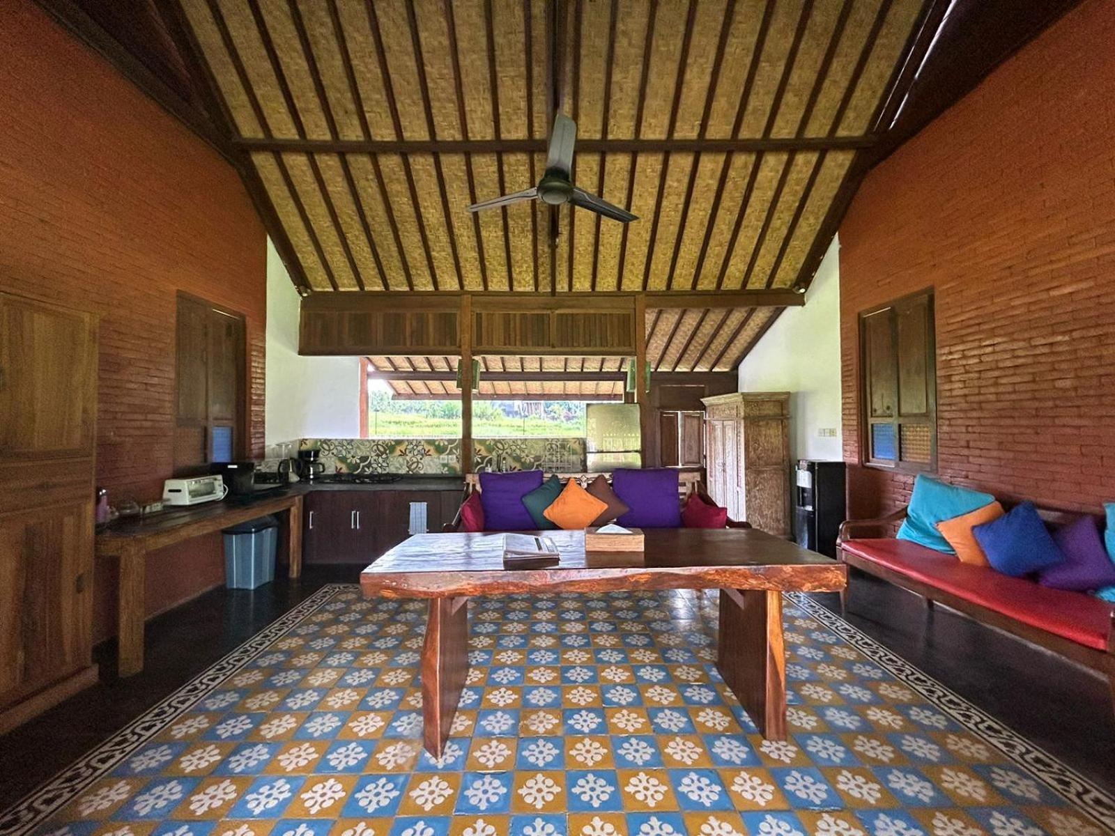 Tirta Padi Villa Ubud エクステリア 写真