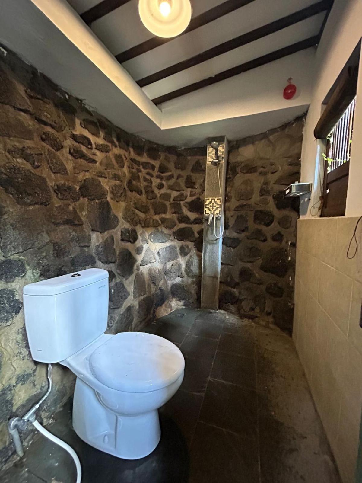 Tirta Padi Villa Ubud エクステリア 写真