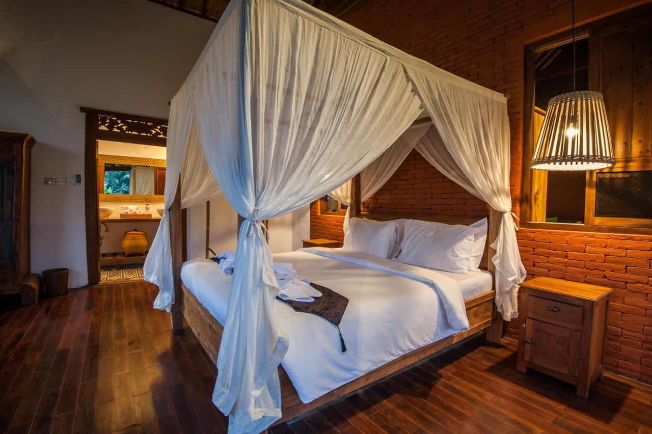 Tirta Padi Villa Ubud エクステリア 写真